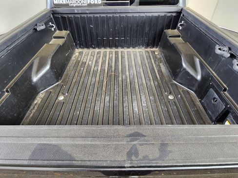 Used 2021 Toyota Tacoma TRD Off-Road image 7