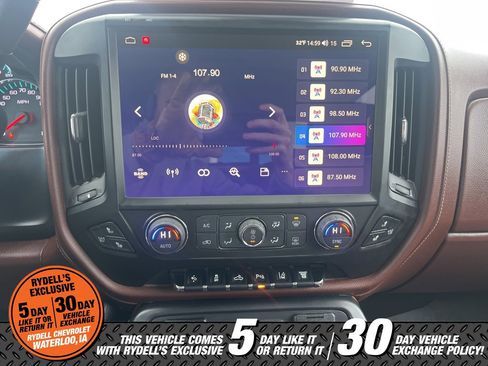 Used 2015 Chevrolet Silverado 2500 High Country w/ Duramax Plus Package image 30