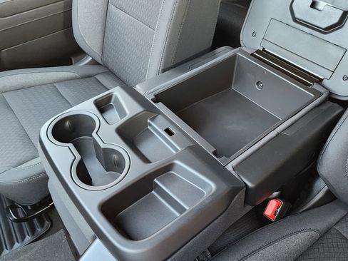 New 2026 GMC Sierra 1500 Elevation image 32