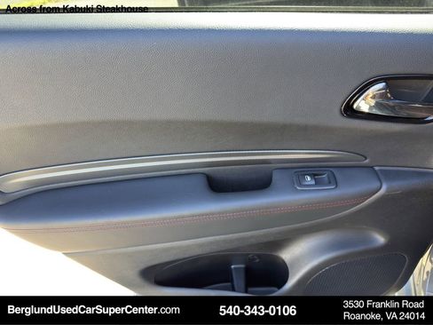 Used 2024 Dodge Durango GT image 35