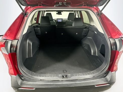 Used 2020 Toyota RAV4 LE FWD image 26