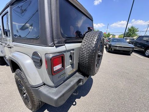 Used 2023 Jeep Wrangler Unlimited Sport AWD/4WD image 5