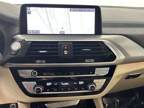 Used 2021 BMW X4 xDrive30i AWD/4WD image 21