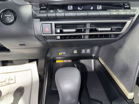 New 2026 Toyota Camry LE FWD image 22