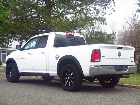 Used 2011 RAM 1500 Classic SLT AWD/4WD image 3