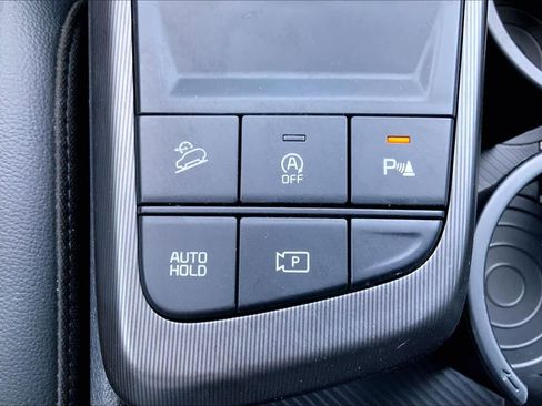 Certified 2026 Kia Sportage EX FWD image 56