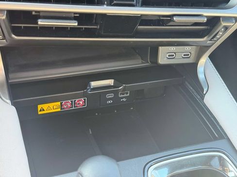 Certified 2024 Lexus RX 350 Premium w/ Accessory Package (Z1) AWD/4WD image 36