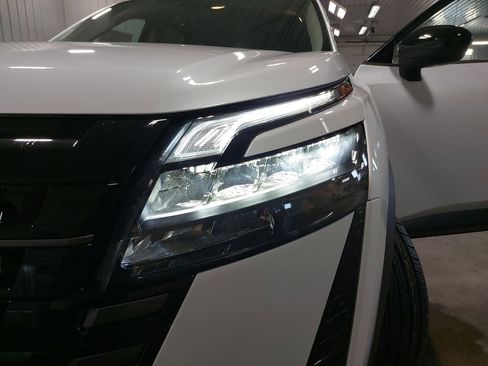New 2026 Nissan Pathfinder SV AWD/4WD image 32