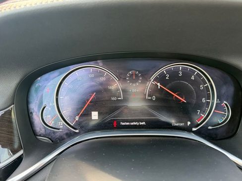 Used 2016 BMW 740i image 7