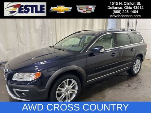 Used 2016 Volvo XC70 T5 Premier w/ Protection Package image 1