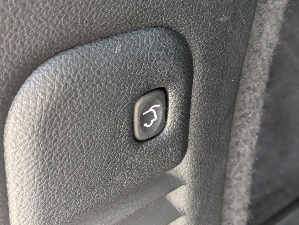Used 2025 Dodge Durango GT RWD image 33