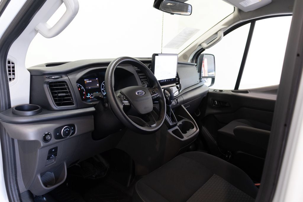 Used 2023 Ford Transit 350 XLT RWD image 18