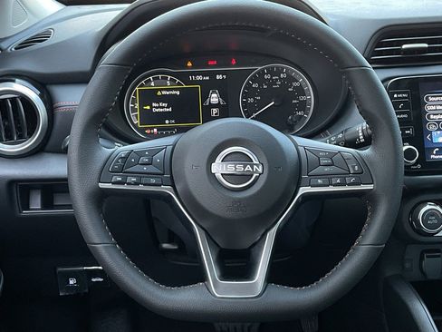 New 2025 Nissan Versa SR w/ Trunk Package image 19