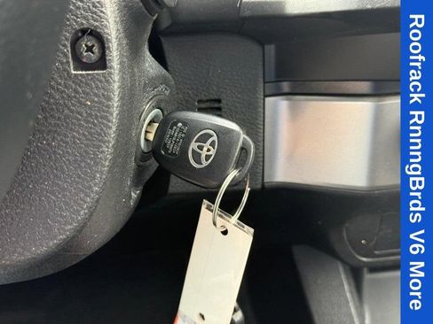 Used 2023 Toyota Tacoma SR AWD/4WD image 30