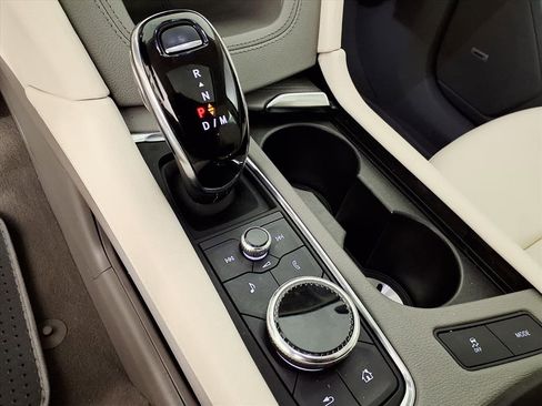 Used 2020 Cadillac XT6 Premium Luxury image 6