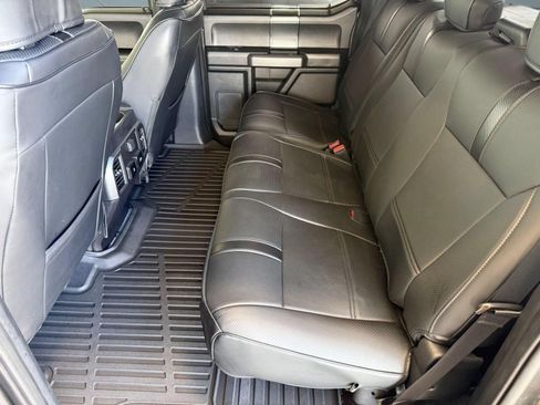 Used 2019 Ford F150 XLT w/ Equipment Group 302A Luxury AWD/4WD image 24