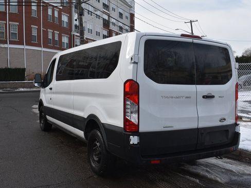 Used 2023 Ford Transit 350 XLT image 7