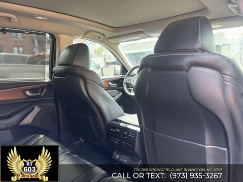Used 2022 Acura MDX w/ Technology Package AWD/4WD image 13