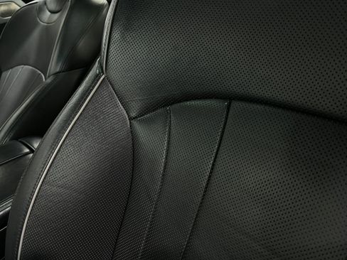 Used 2018 Genesis G80 5.0 Ultimate image 18