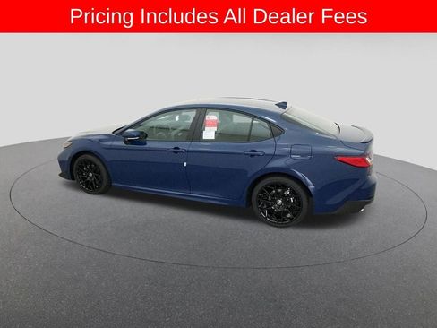 New 2026 Toyota Camry SE FWD image 4