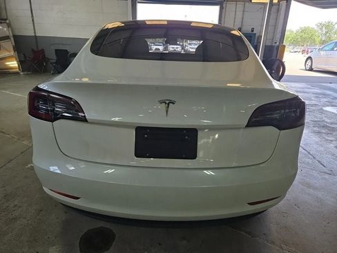 Used 2023 Tesla Model 3 Standard Range RWD image 5