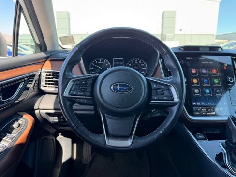 Used 2024 Subaru Outback Touring AWD/4WD image 8