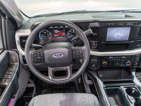 Used 2023 Ford F350 XLT w/ 360-Degree Camera Package AWD/4WD image 14