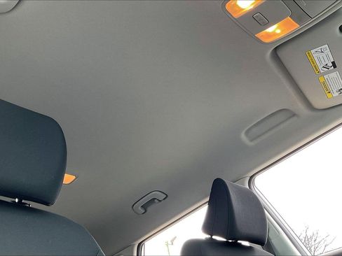 Used 2022 Kia Soul LX w/ Technology Package image 12