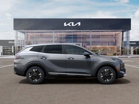 New 2026 Kia Sportage LX image 7