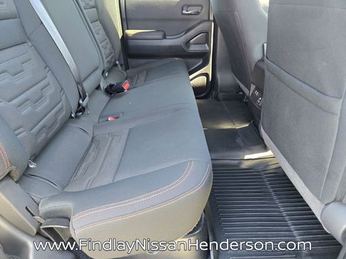 Used 2023 Nissan Frontier PRO-4X w/ Pro Convenience Package AWD/4WD image 16