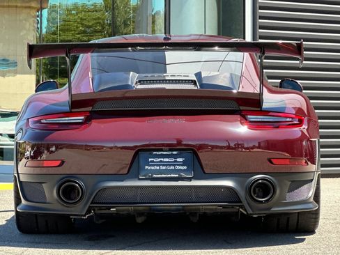 Used 2018 Porsche 911 GT2 RS RWD image 7