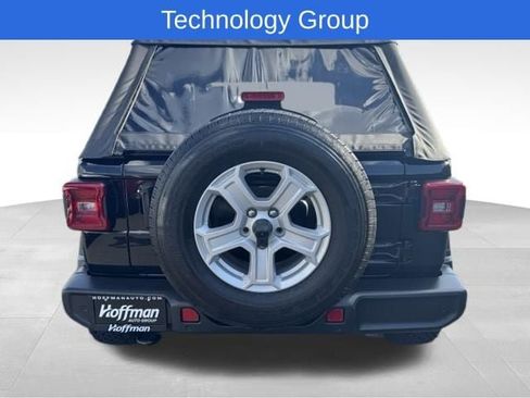 Used 2021 Jeep Wrangler Unlimited Sport AWD/4WD image 4