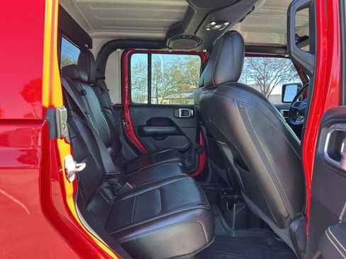 Used 2020 Jeep Gladiator Overland image 45