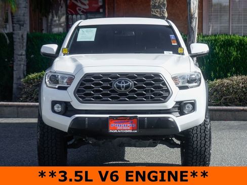 Used 2021 Toyota Tacoma TRD Off-Road w/ Technology Package AWD/4WD image 3