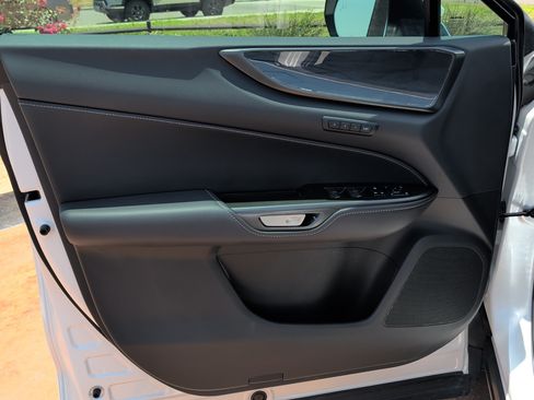 Used 2025 Lexus NX 350 AWD w/ Accessory Package (2T) image 8