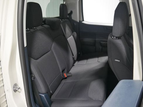 Used 2025 Ford Maverick XL w/ Equipment Group 102A image 17