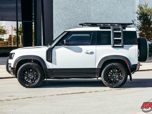 Used 2022 Land Rover Defender 90 X-Dynamic S image 57