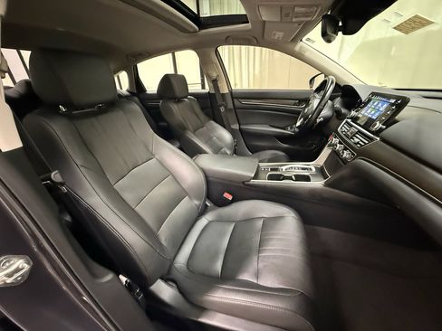 Used 2020 Honda Accord EX-L image 25