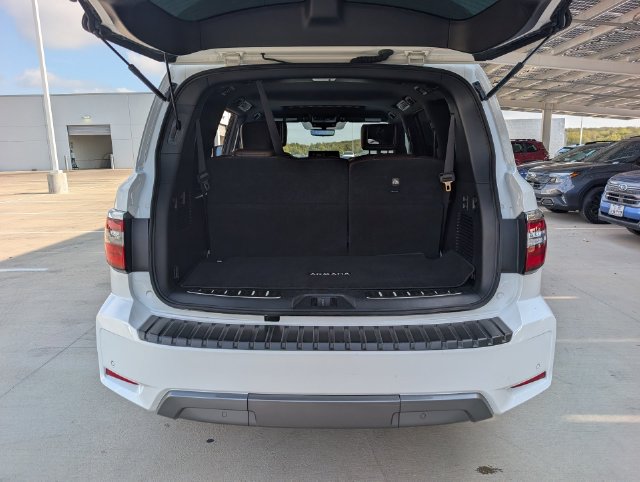 Used 2021 Nissan Armada Platinum w/ Captain's Chairs Package RWD image 29