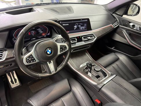 Used 2020 BMW X5 M50i AWD/4WD image 27