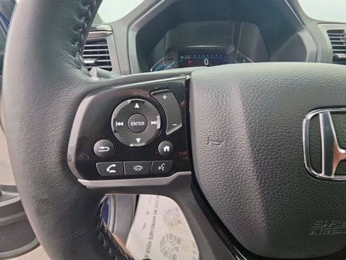 Used 2023 Honda Odyssey Touring image 18