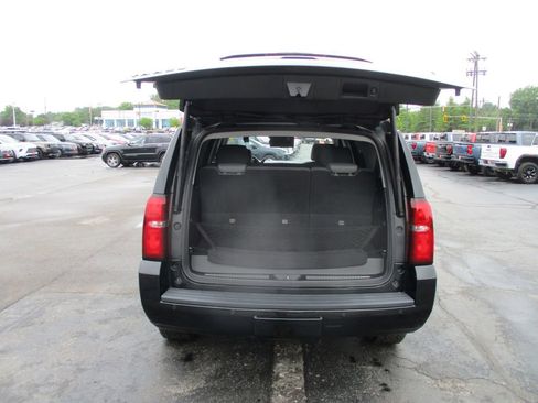 Used 2018 Chevrolet Tahoe LT AWD/4WD image 9