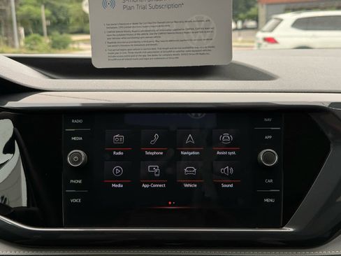 Certified 2024 Volkswagen Taos SEL AWD/4WD image 24