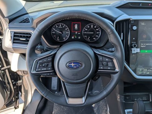 New 2025 Subaru Ascent Limited image 14