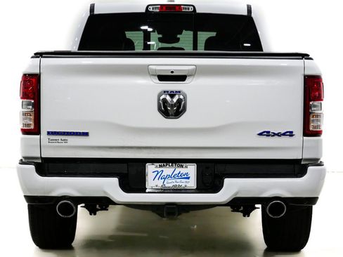 Used 2022 RAM 1500 Big Horn AWD/4WD image 6