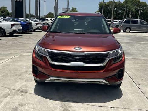 Used 2021 Kia Seltos S FWD image 3