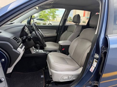 Used 2014 Subaru Forester 2.5i Touring AWD/4WD image 18