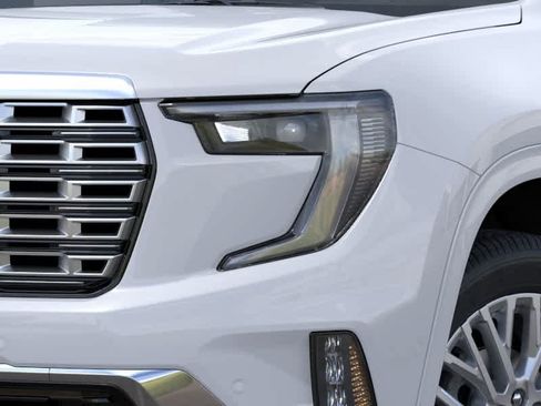 New 2026 GMC Acadia Denali AWD/4WD image 10