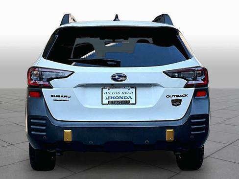 Used 2022 Subaru Outback Wilderness AWD/4WD image 5