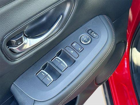 Used 2024 Honda HR-V Sport image 17